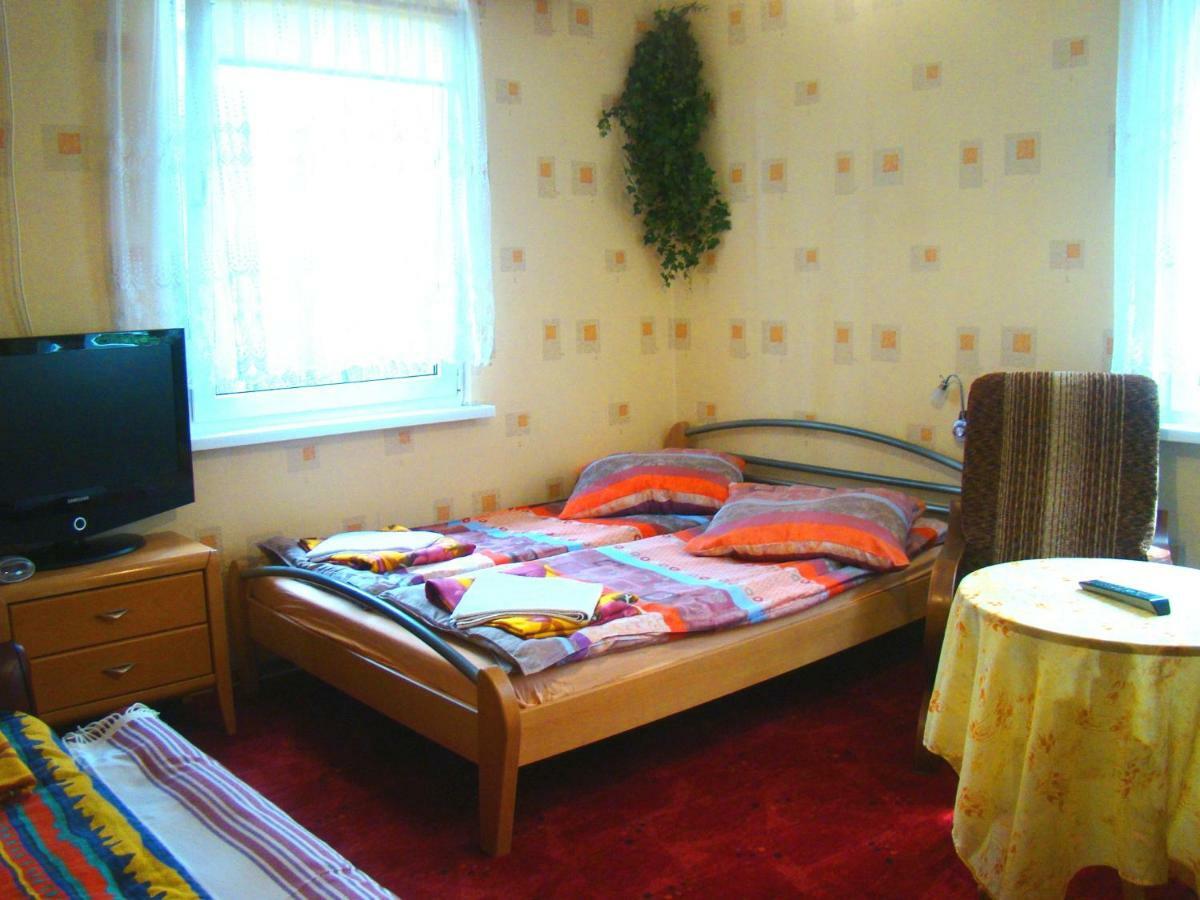 Osrodek Wypoczynkowy Oaza Hotel Kuznica Zbaska Exterior foto