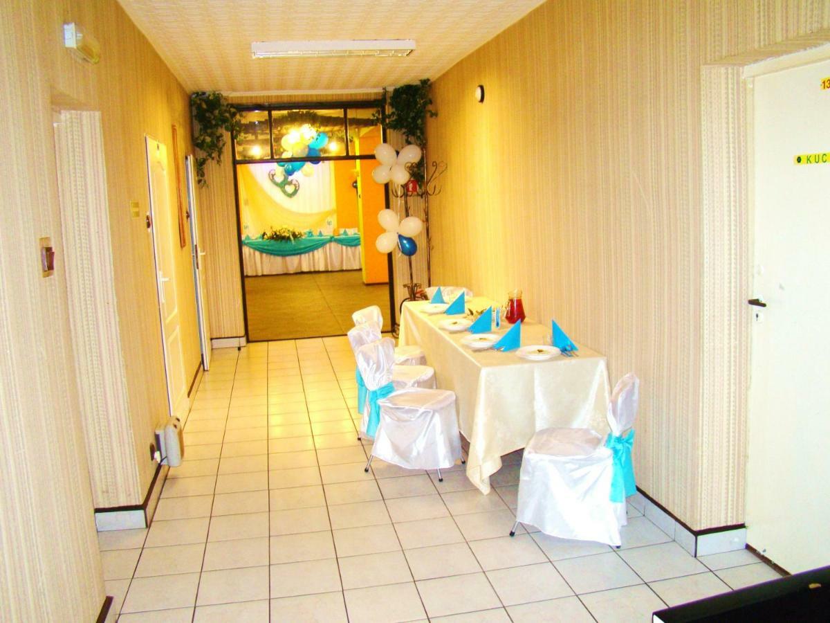 Osrodek Wypoczynkowy Oaza Hotel Kuznica Zbaska Exterior foto